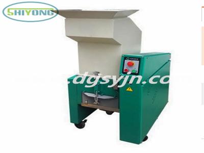 中速機(jī)邊粉碎機(jī)